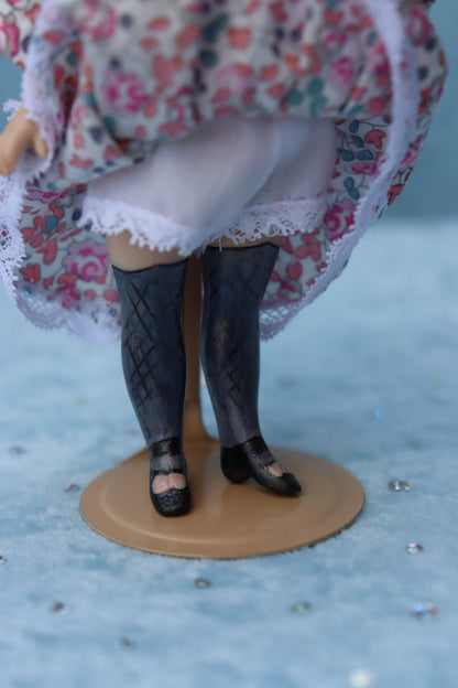 LF Jumeau - Doreen Sinnett -5" Repro Antique Mignonette Doll- Dollhouse - MAFD
