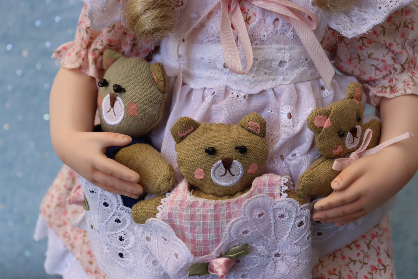 Portrait #1 - OOAK - 18" Porcelain Doll - from Dianna Effner Expressions mold - MAFD